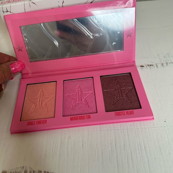 Heartbreaker Skin Frost Highlighter Palette - Picture 2 of 2